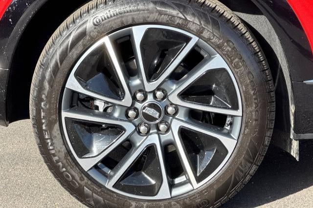 2025 Cadillac OPTIQ Sport 2