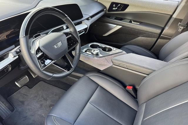 2025 Cadillac OPTIQ Sport 2