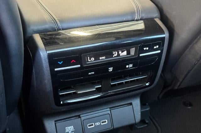 2023 Acura MDX w/Technology Package