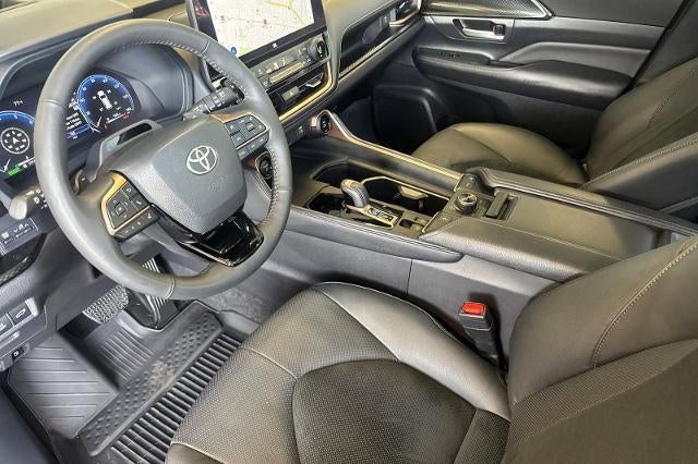 2025 Toyota Grand Highlander Hybrid MAX Limited