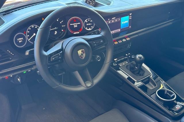 2024 Porsche 911 Carrera
