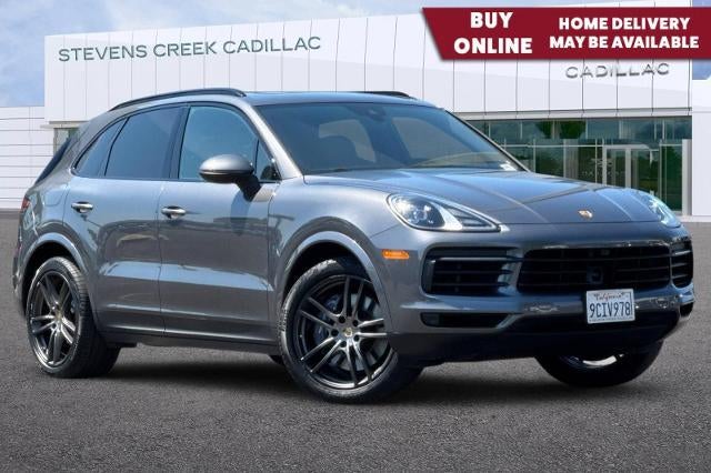 2022 Porsche Cayenne -'s photo