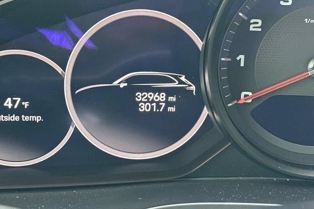 2023 Porsche Cayenne Base