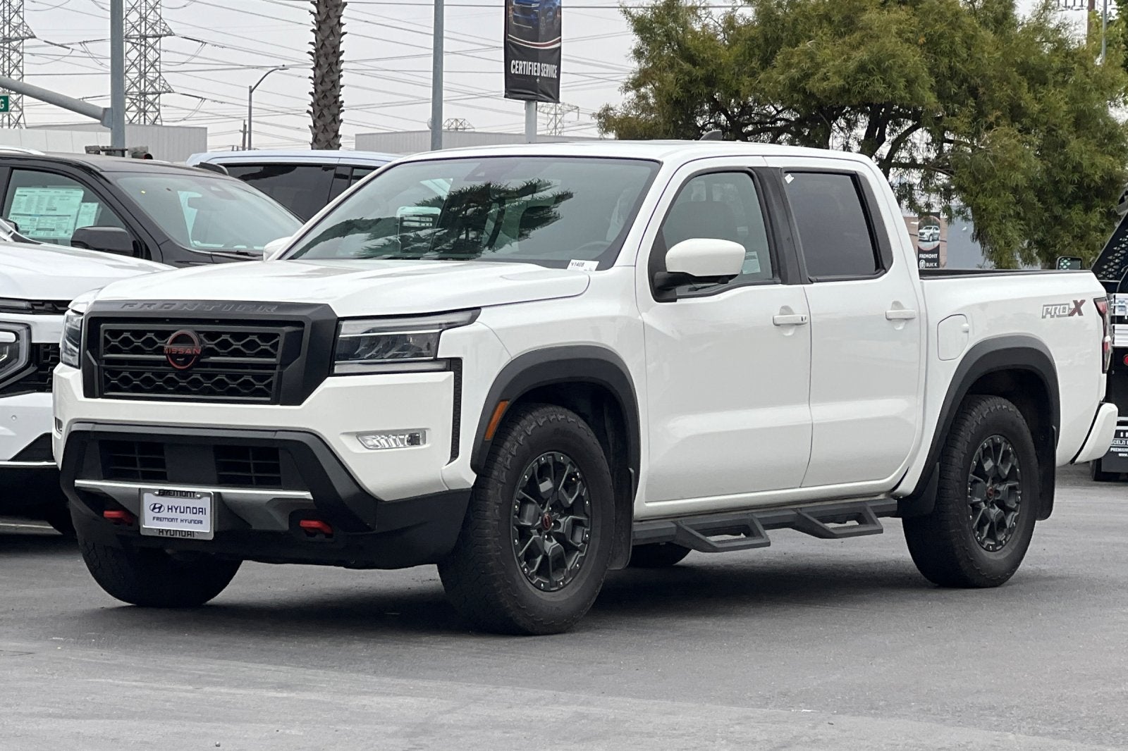 2023 Nissan Frontier PRO-X
