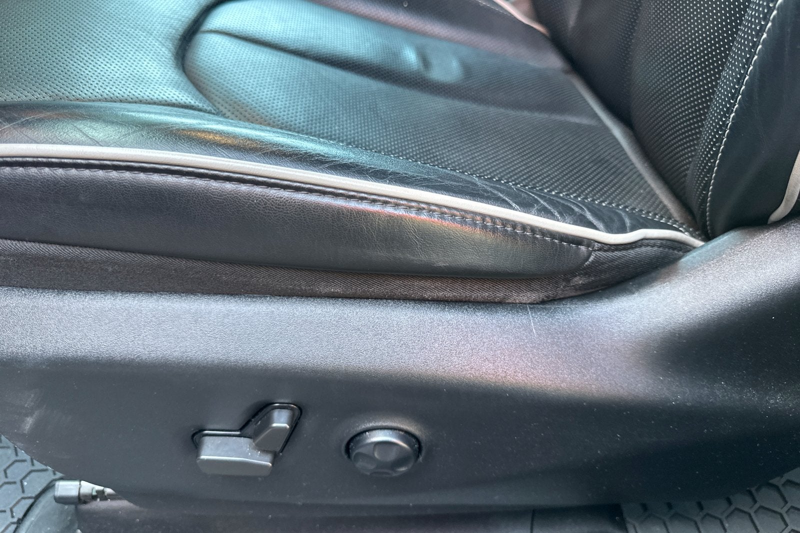 2021 Chrysler Pacifica Hybrid Limited