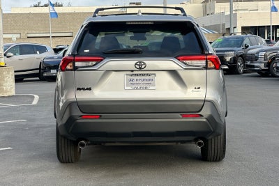 2025 Toyota RAV4 Hybrid LE