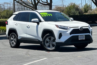 2023 Toyota RAV4 XLE