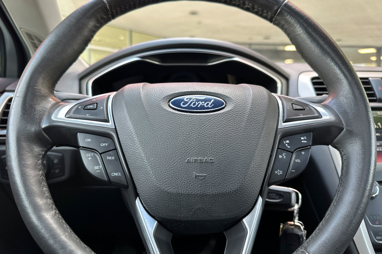 2015 Ford Fusion Hybrid SE