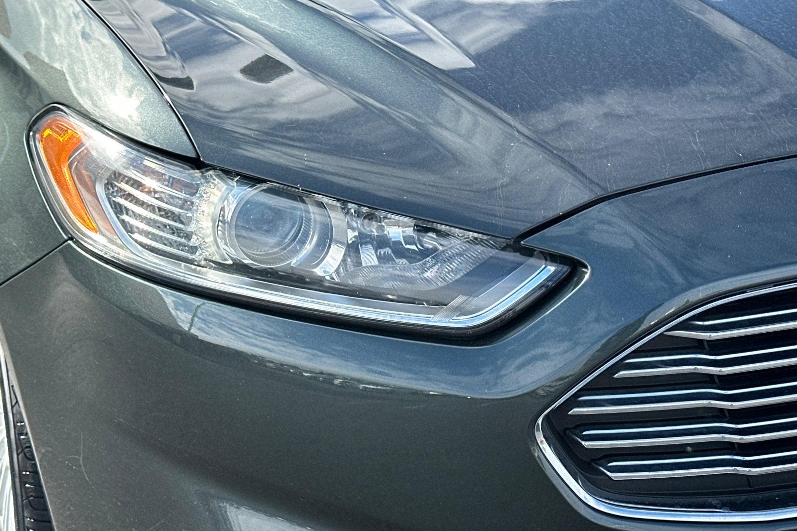 2015 Ford Fusion Hybrid SE