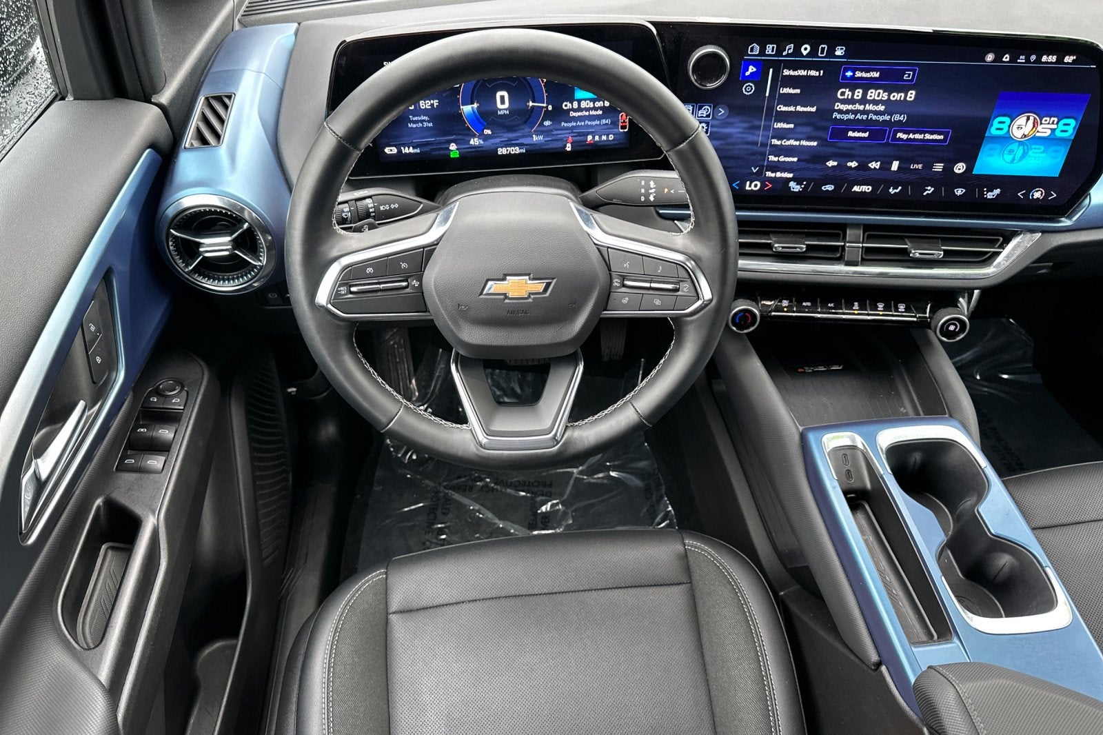 2025 Chevrolet Equinox EV LT