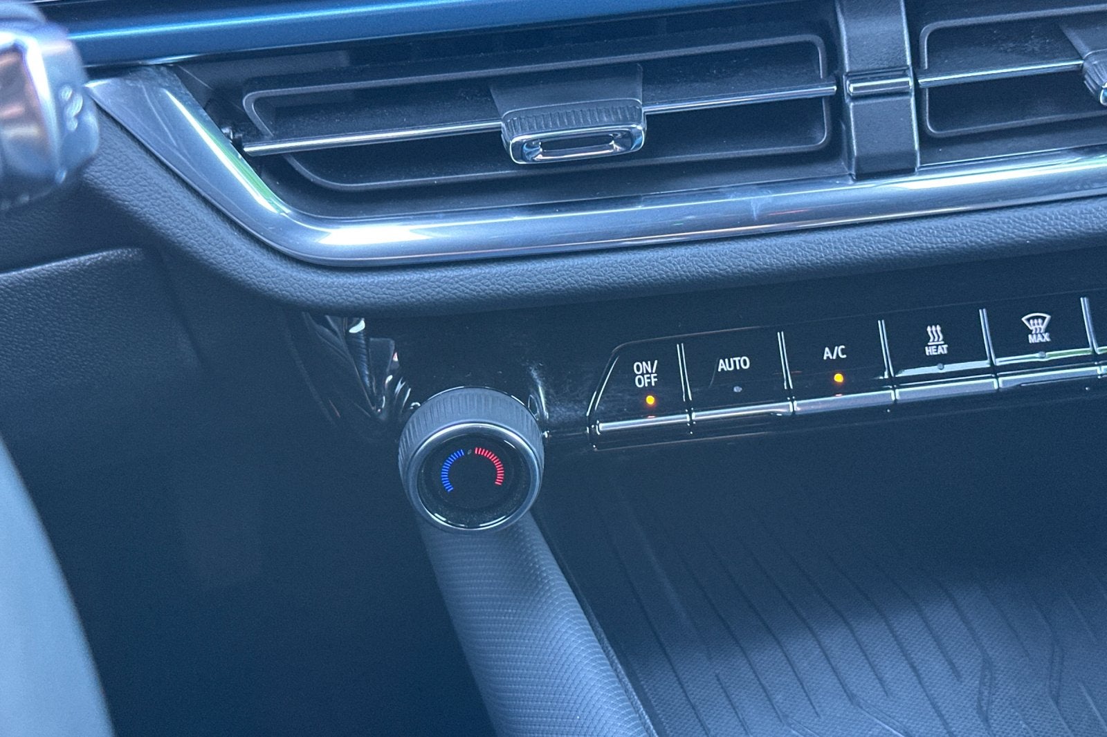 2024 Chevrolet Equinox EV LT