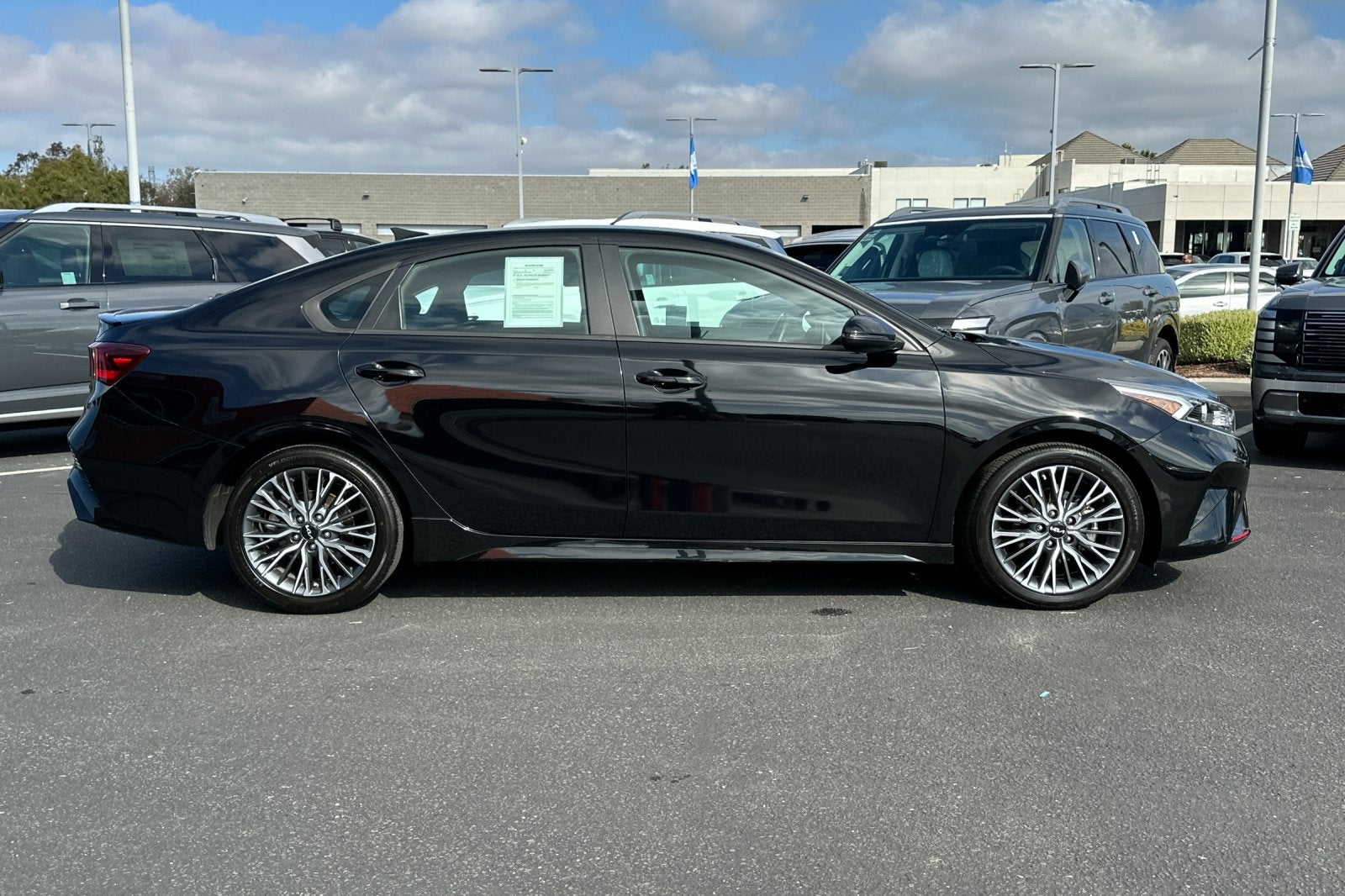 2023 Kia Forte GT-Line