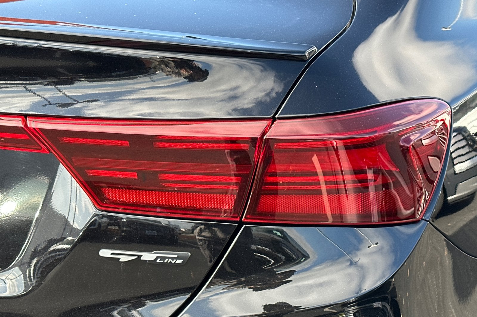 2023 Kia Forte GT-Line