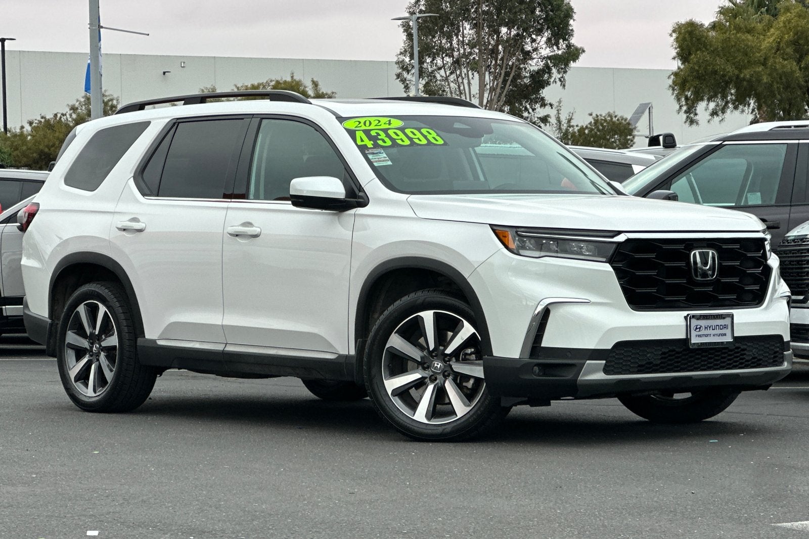 2024 Honda Pilot Touring