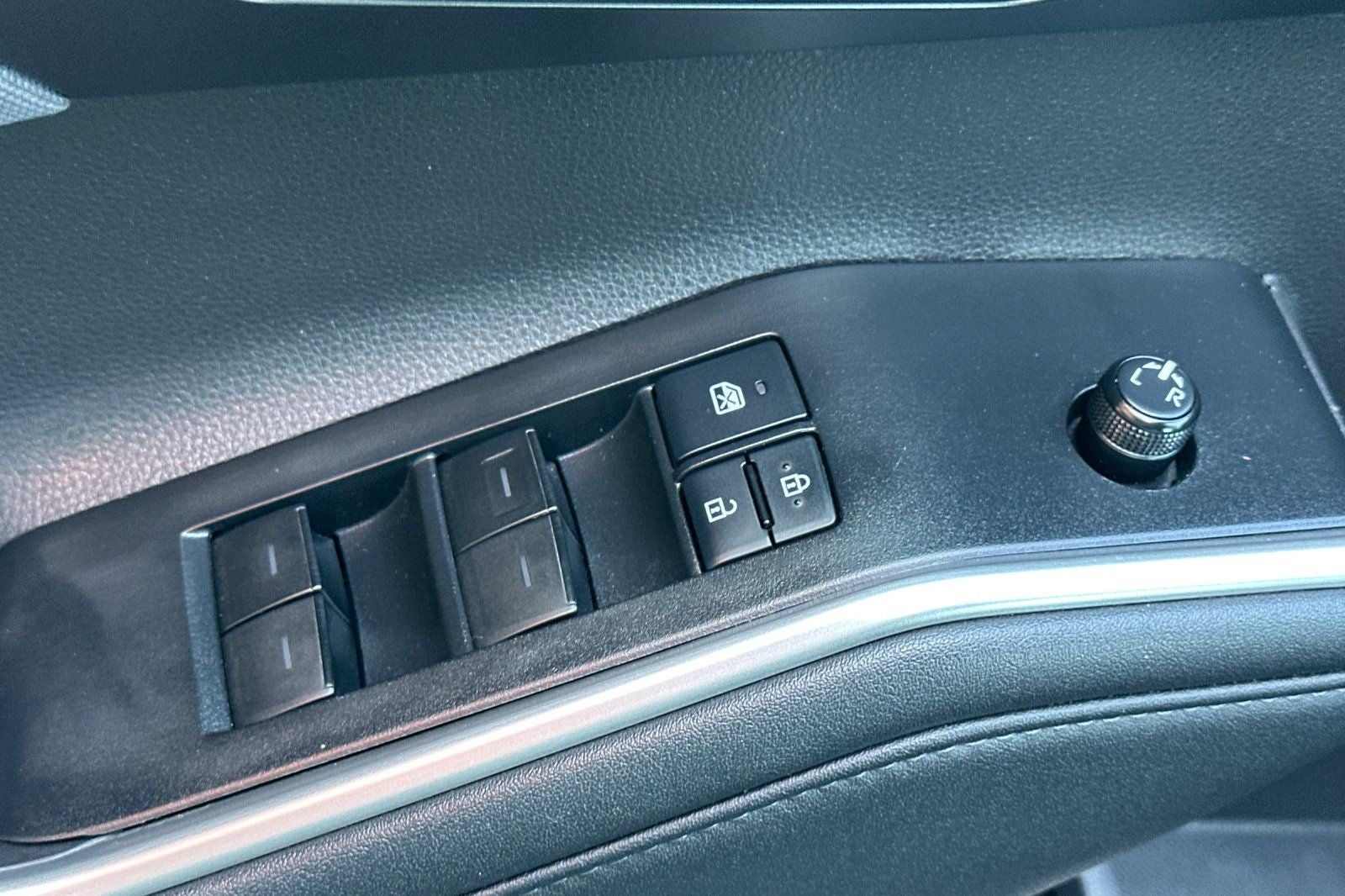 2021 Toyota Highlander Hybrid LE
