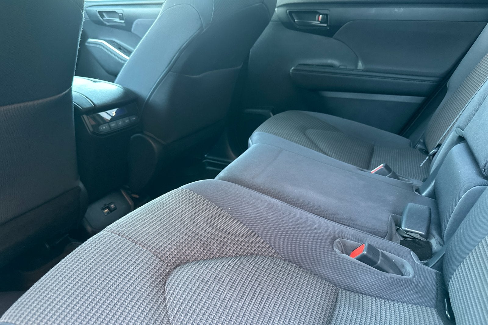 2021 Toyota Highlander Hybrid LE