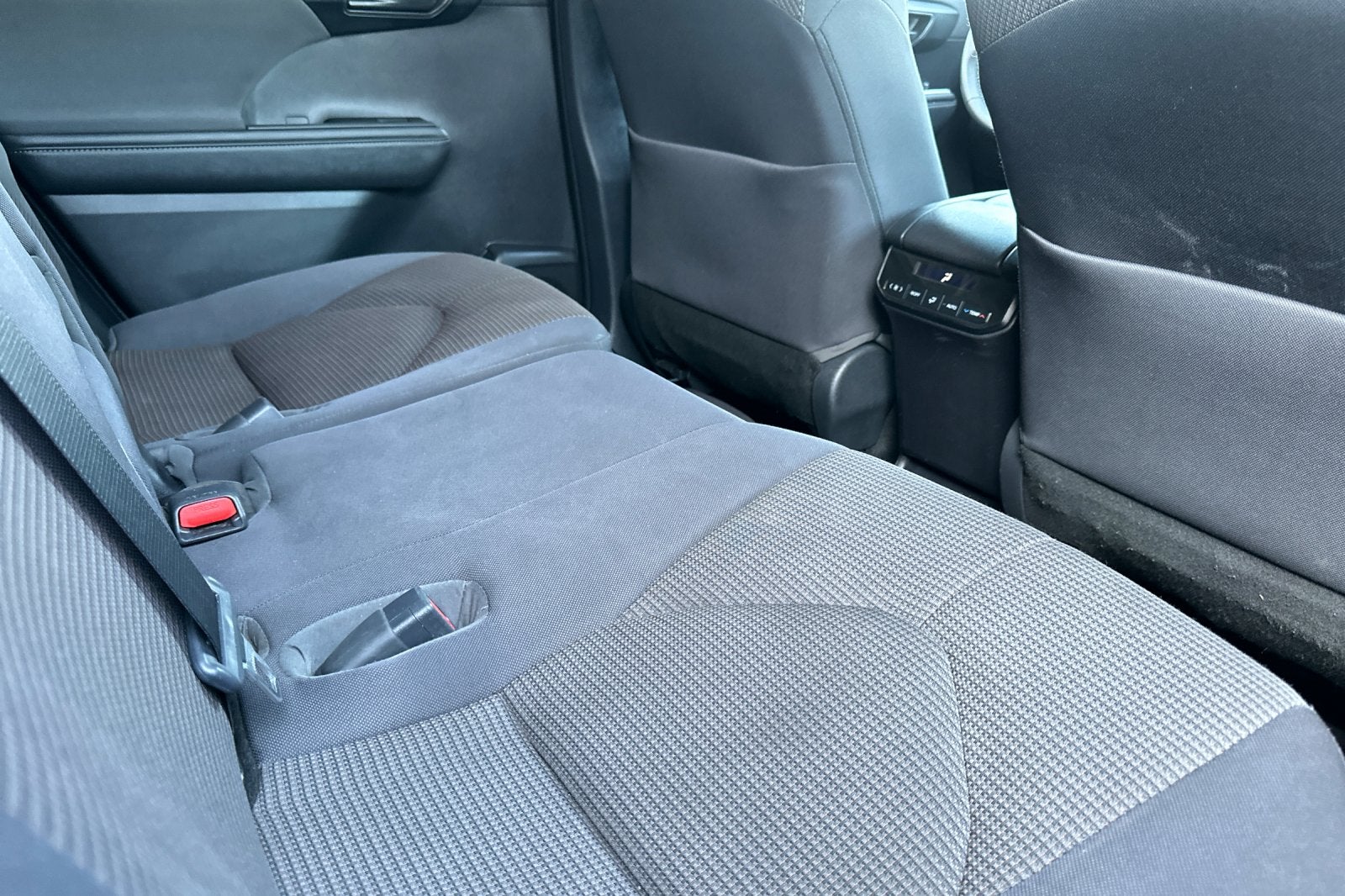 2021 Toyota Highlander Hybrid LE