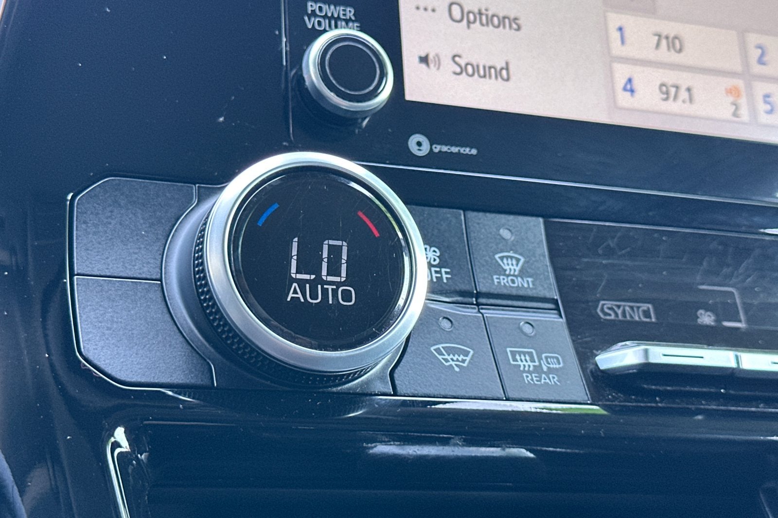 2021 Toyota Highlander Hybrid LE