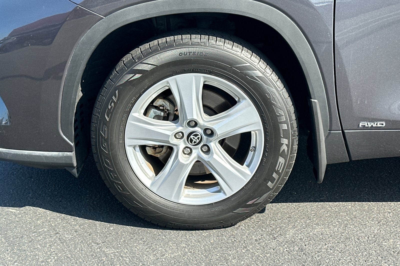 2021 Toyota Highlander Hybrid LE