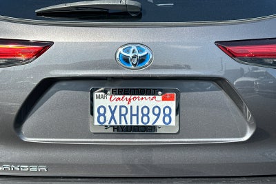 2021 Toyota Highlander Hybrid LE