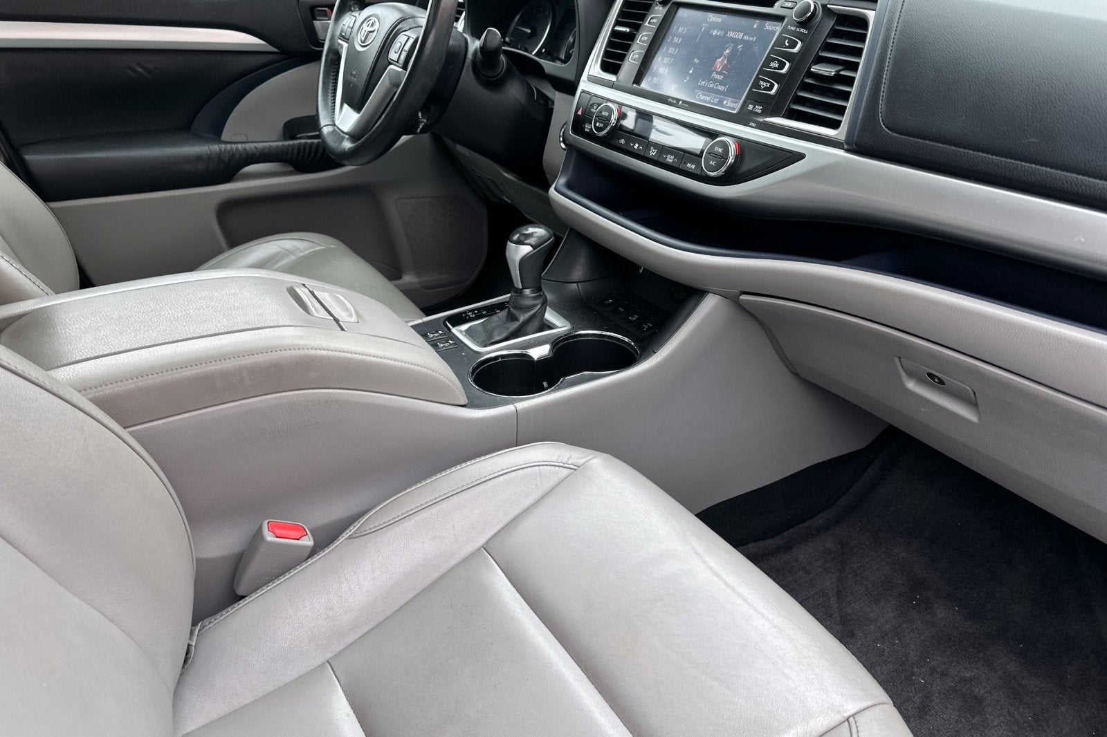 2015 Toyota Highlander XLE V6