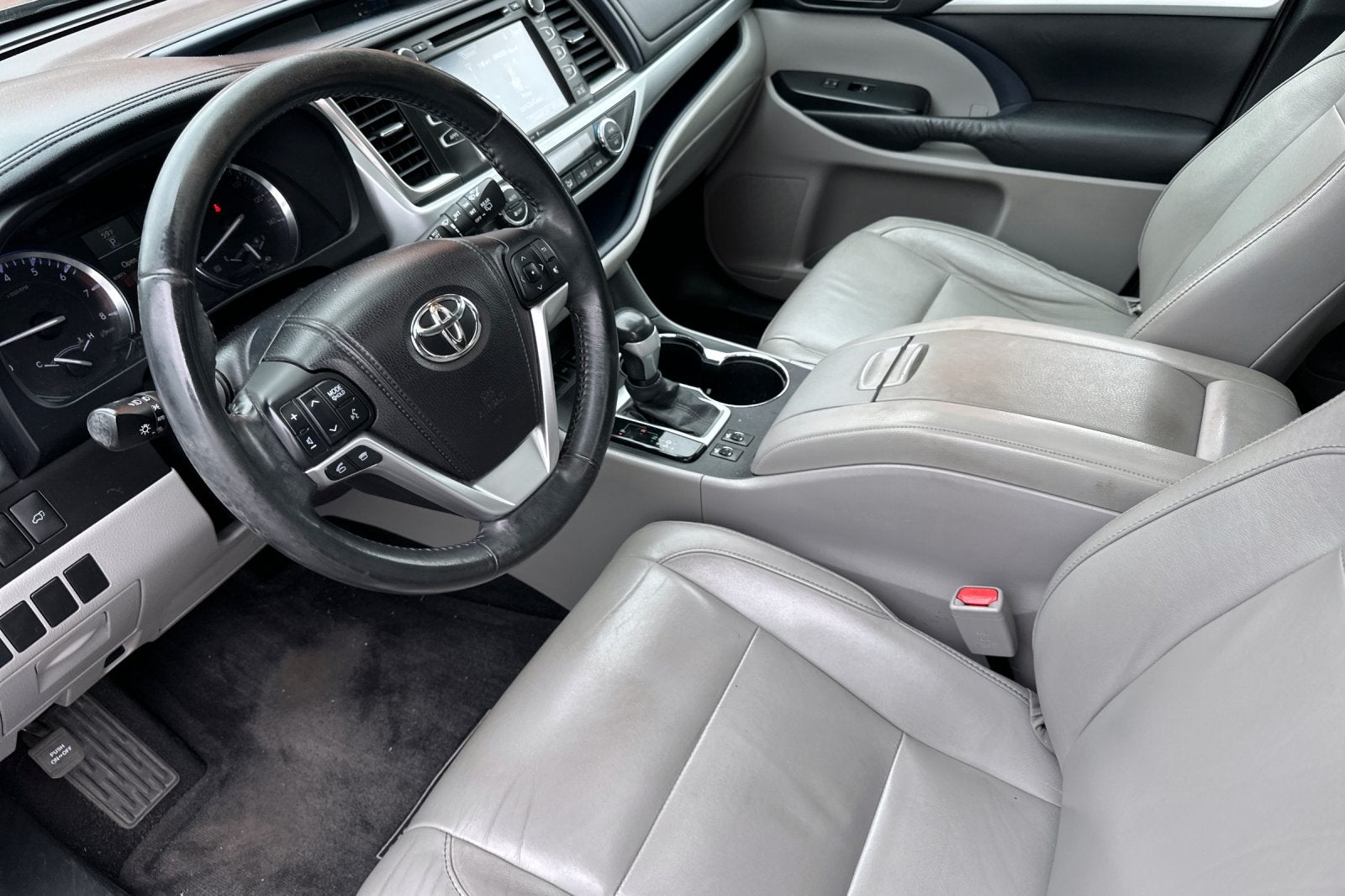 2015 Toyota Highlander XLE V6