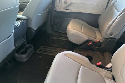 2022 Toyota Sienna XLE 7 Passenger