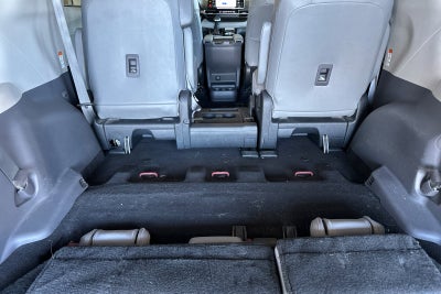 2022 Toyota Sienna XLE 7 Passenger