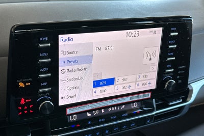 2022 Toyota Sienna XLE 7 Passenger