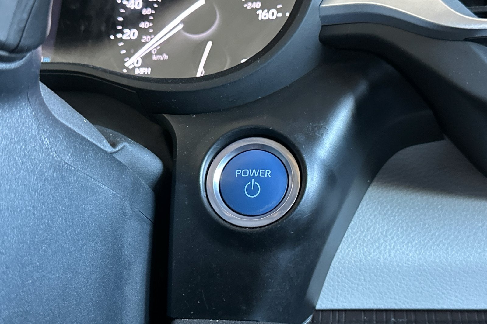 2022 Toyota Sienna XLE 7 Passenger