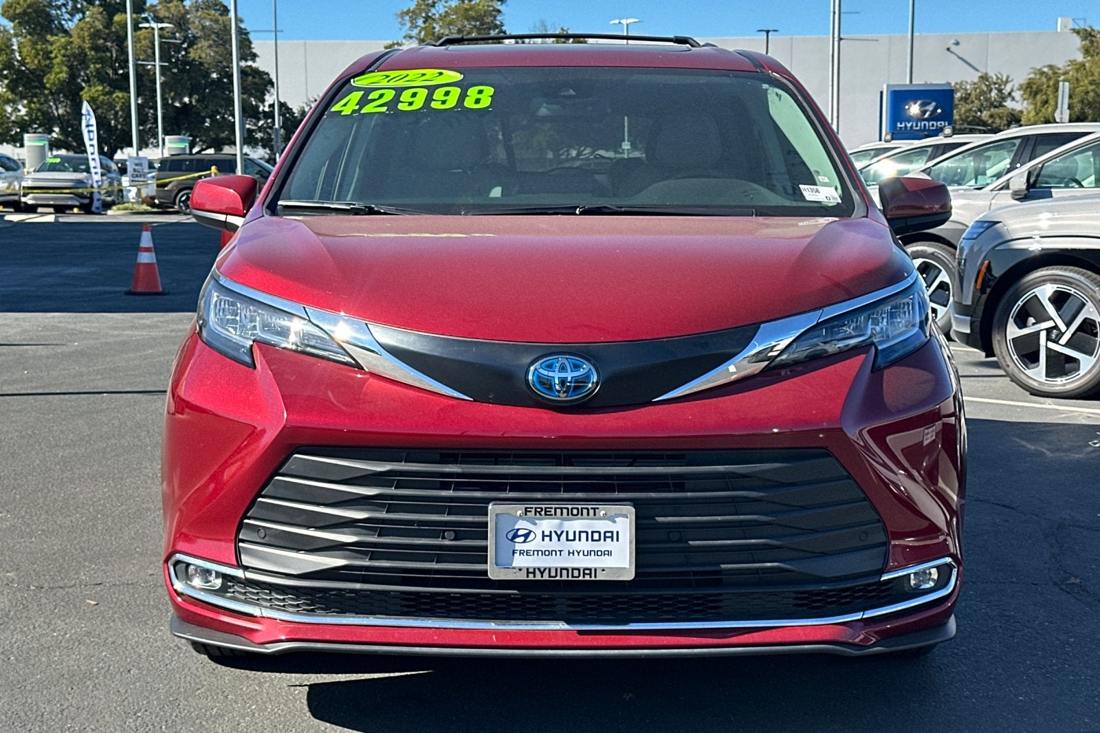 2022 Toyota Sienna XLE 7 Passenger