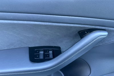 2019 Tesla Model 3 Mid Range