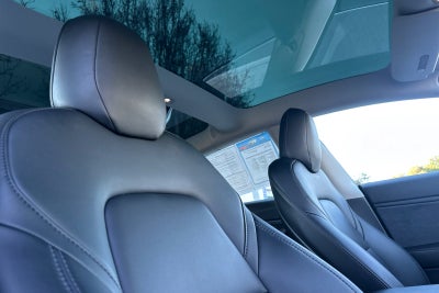 2019 Tesla Model 3 Mid Range