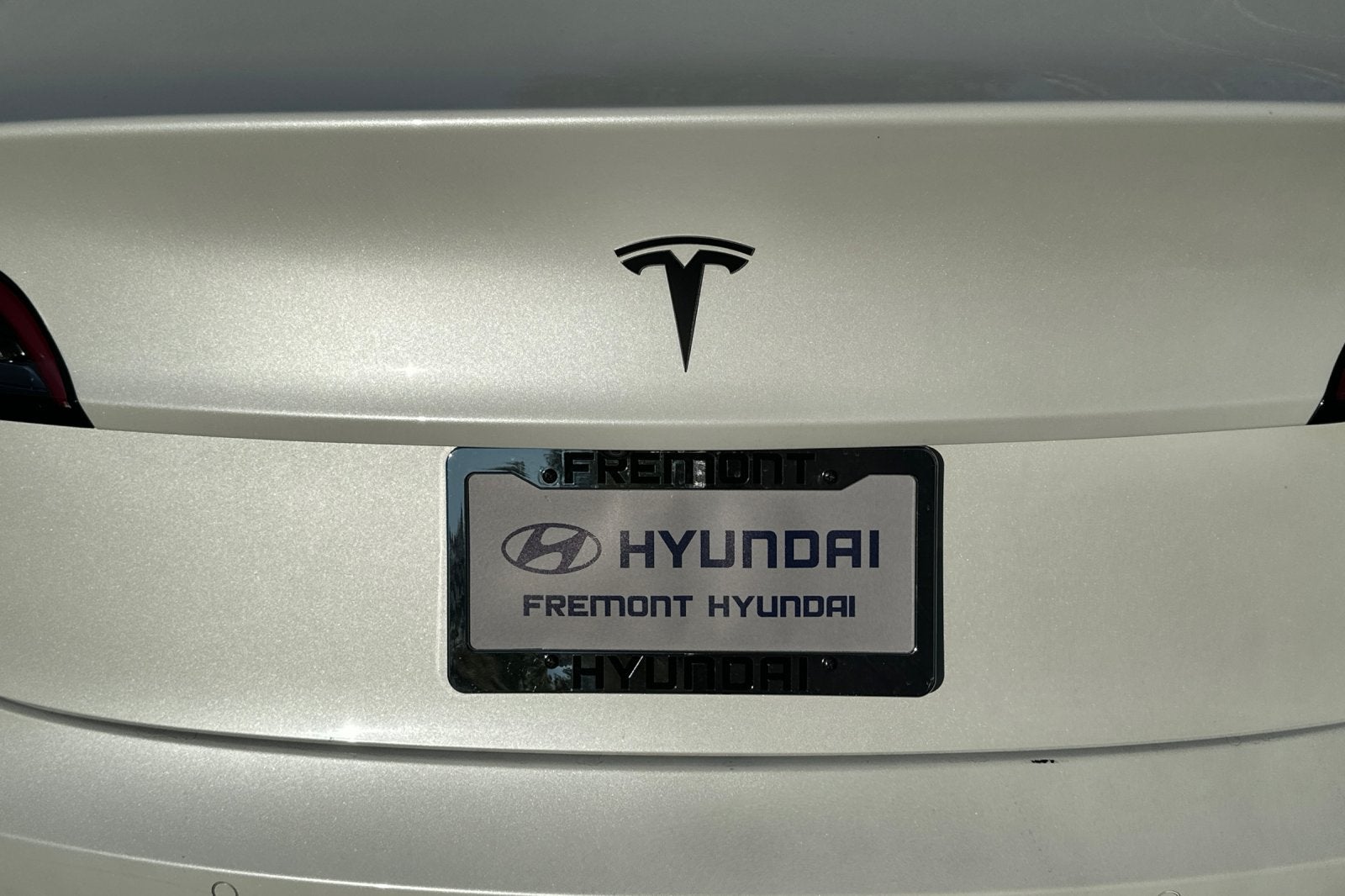 2019 Tesla Model 3 Mid Range