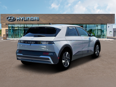 2026 Hyundai IONIQ 5 SE