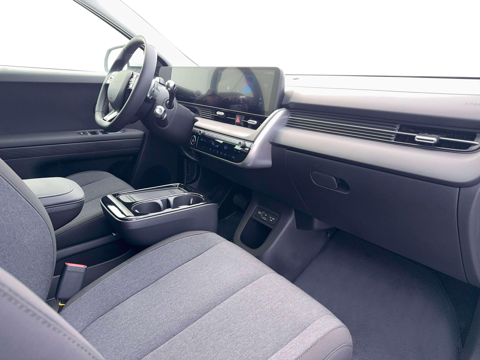 2026 Hyundai IONIQ 5 SE