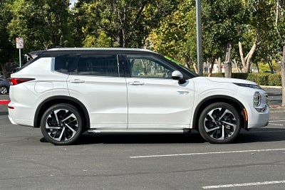 2023 Mitsubishi Outlander PHEV SEL