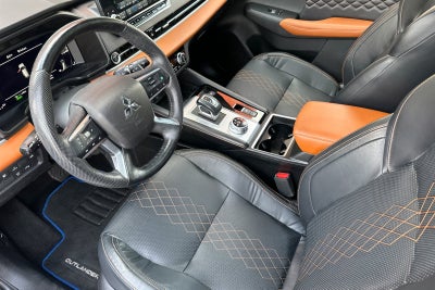 2023 Mitsubishi Outlander PHEV SEL