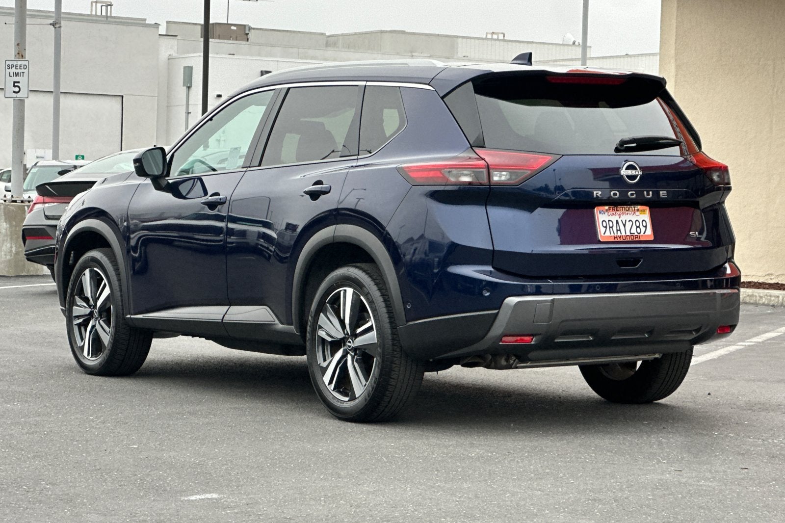 2025 Nissan Rogue SL
