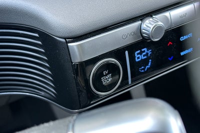 2024 Hyundai IONIQ 5 SE