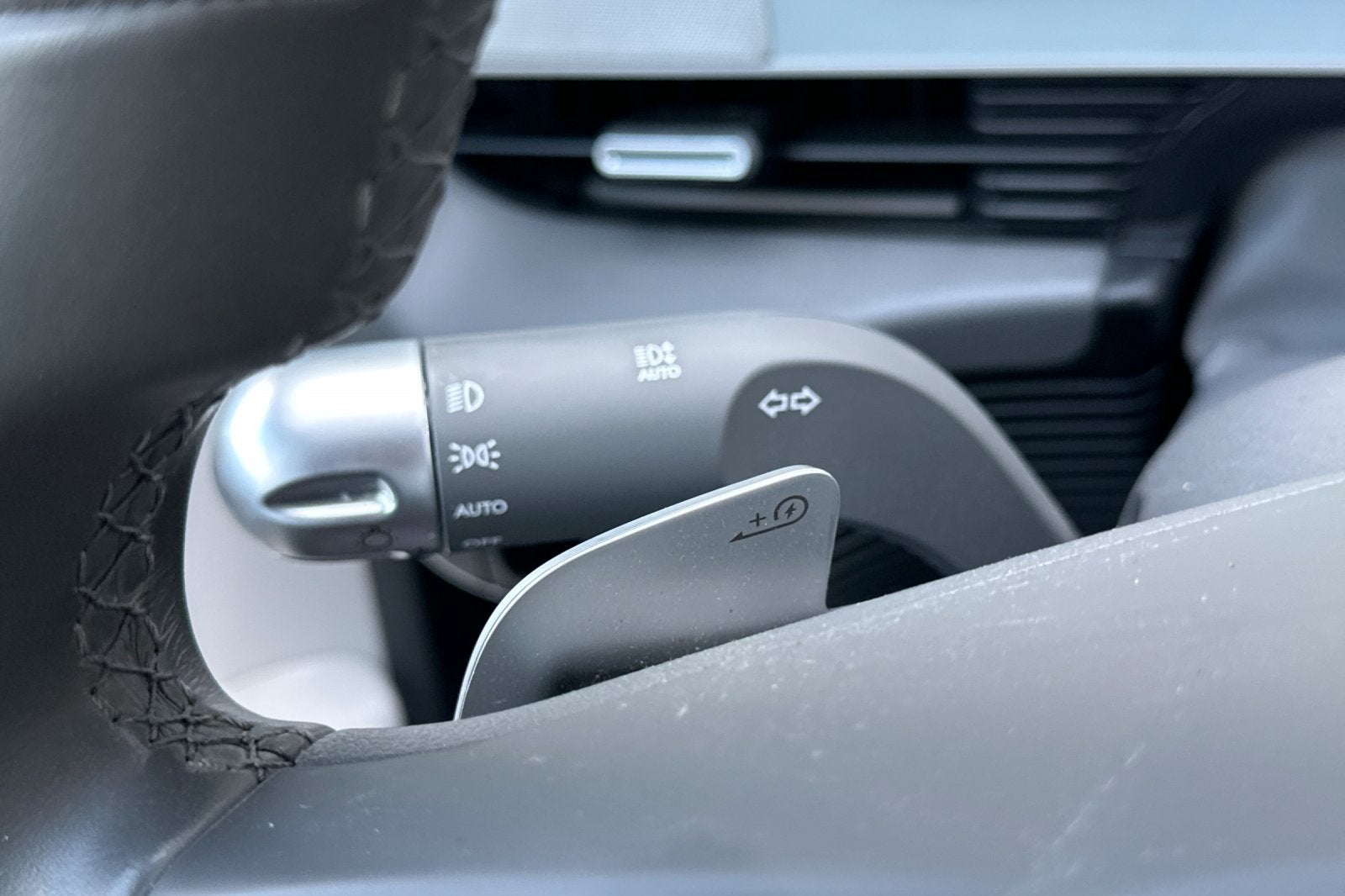 2024 Hyundai IONIQ 5 SE