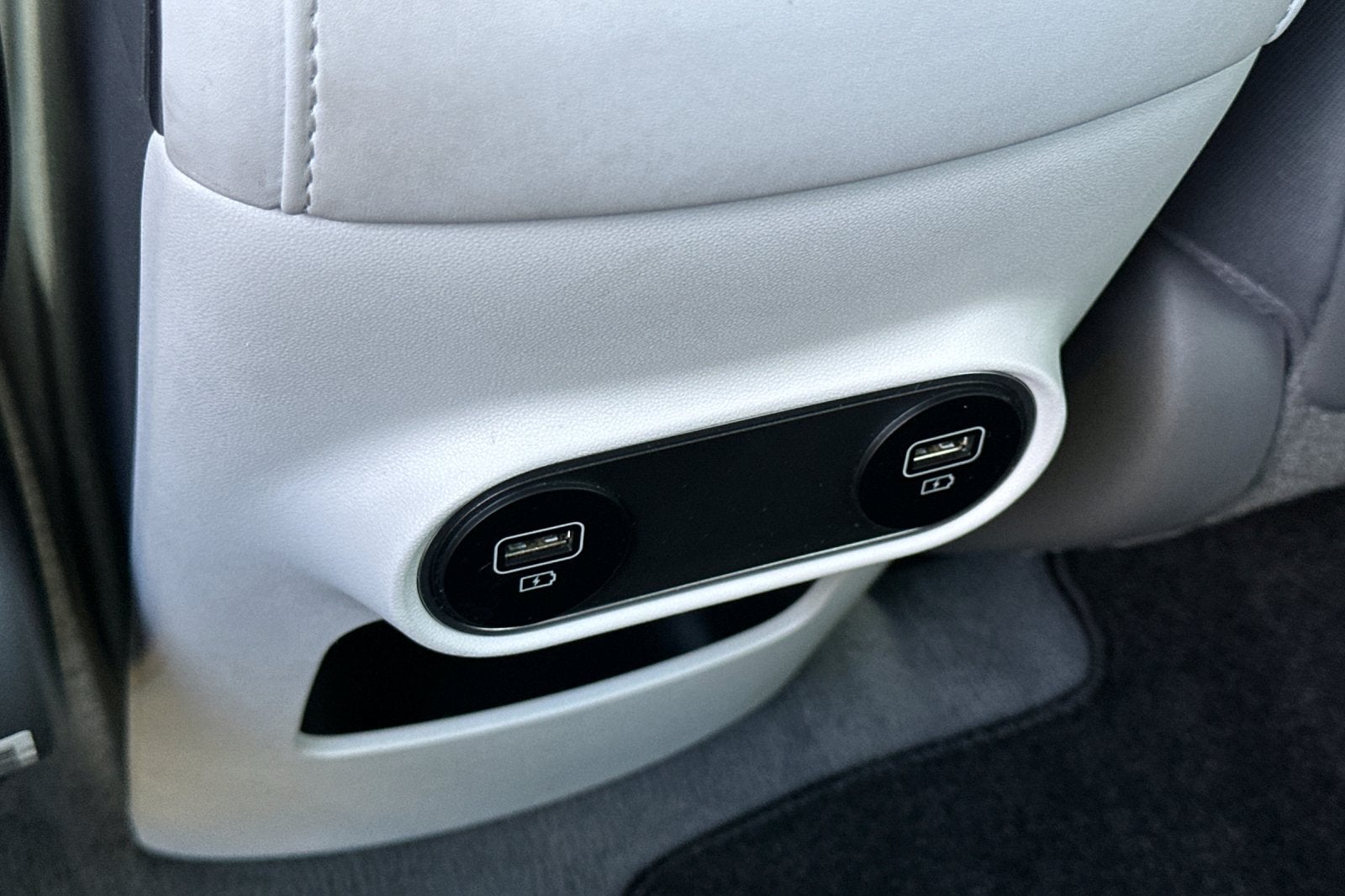 2024 Hyundai IONIQ 5 SE