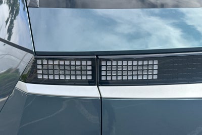 2024 Hyundai IONIQ 5 SE