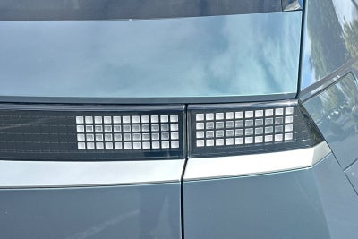 2024 Hyundai IONIQ 5 SE
