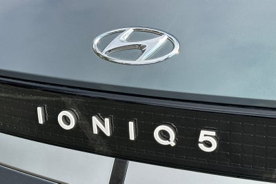 2024 Hyundai IONIQ 5 SE
