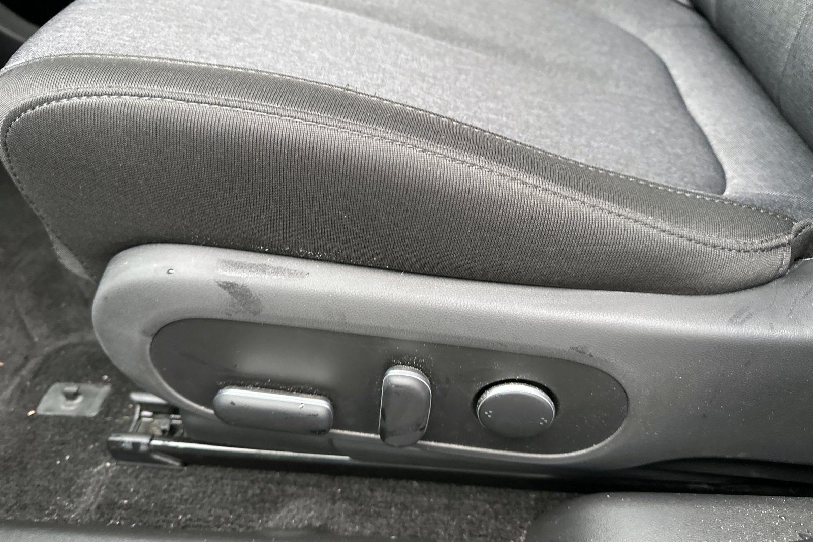 2024 Hyundai IONIQ 5 SE