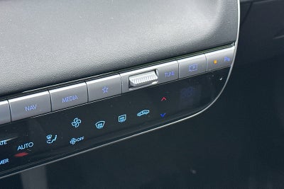 2024 Hyundai IONIQ 5 SE