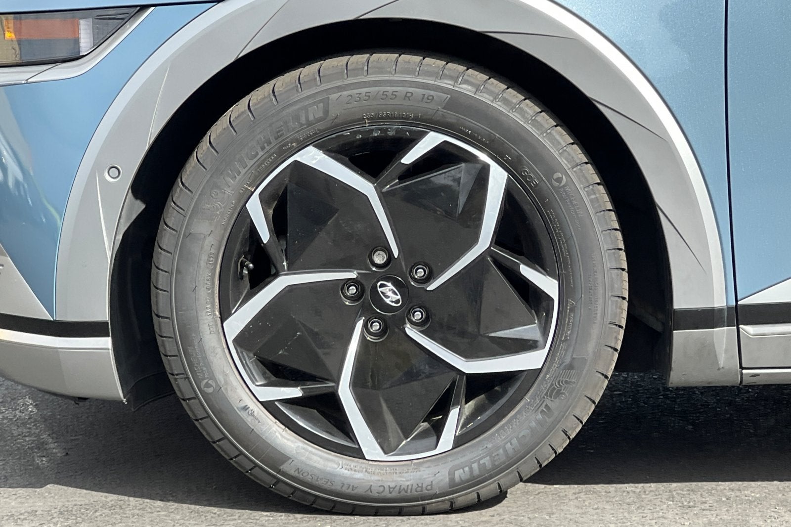 2024 Hyundai IONIQ 5 Limited