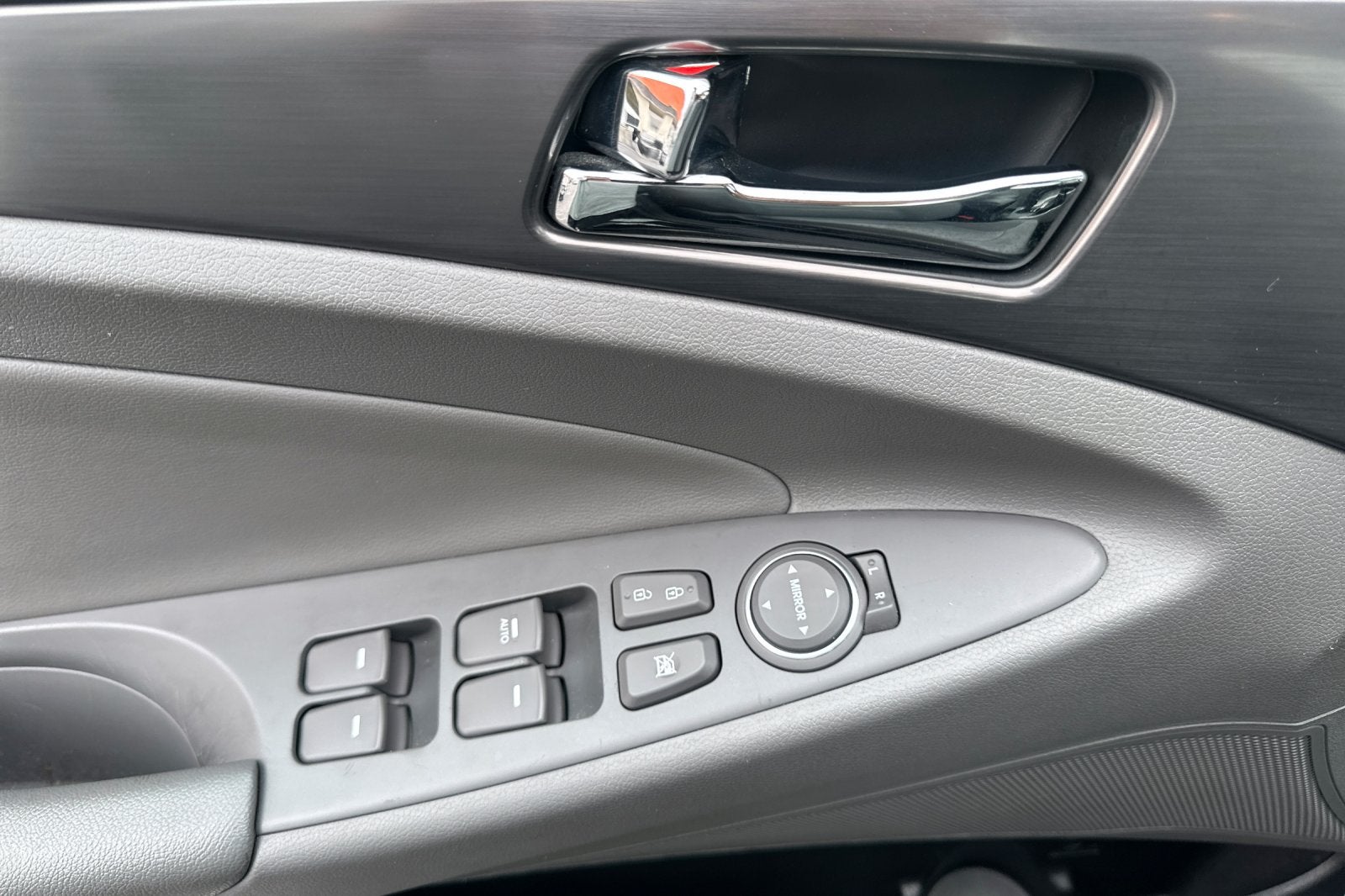 2012 Hyundai Sonata Hybrid Base