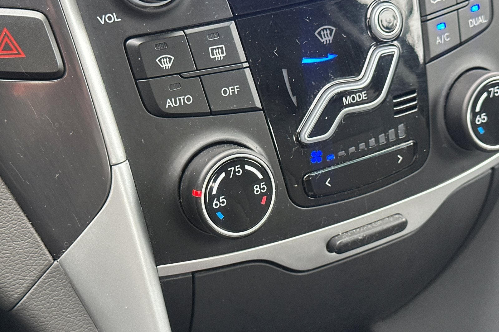 2012 Hyundai Sonata Hybrid Base